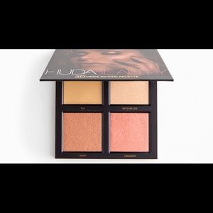 HUDA BEAUTY 3D Highlighter Palette